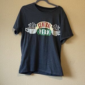 Friends TV Series T-Shirt Women's Large Central Perk Coffee Shop Official Merch‎